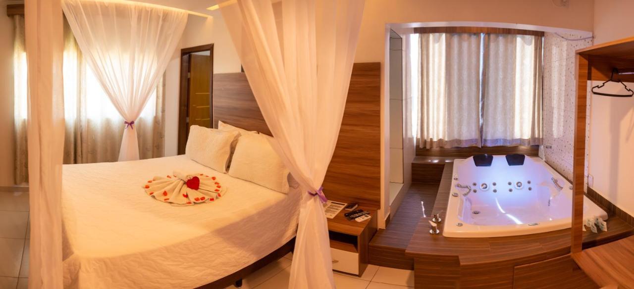 Pousada Araras Алту-Параизу-ди-Гояс Экстерьер фото